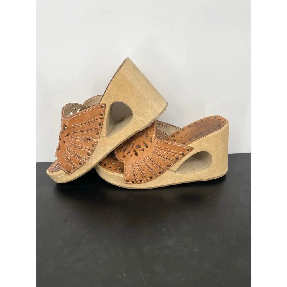 Y2K Vintage Wedge Sandals 5 Tan Leather Chunky Platform Wooden Block Heel Cutout